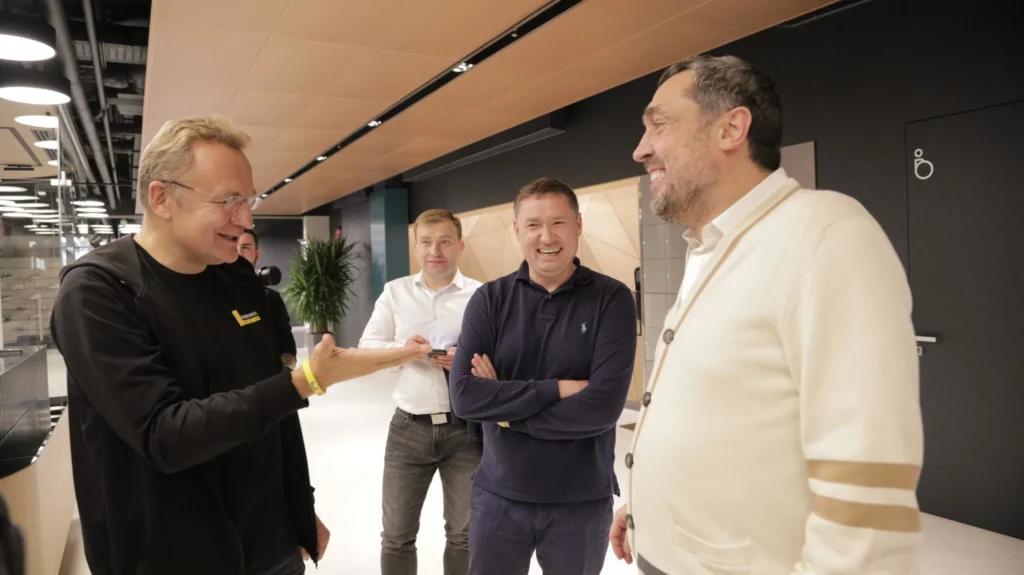 олександр свіщов Андрій садовий